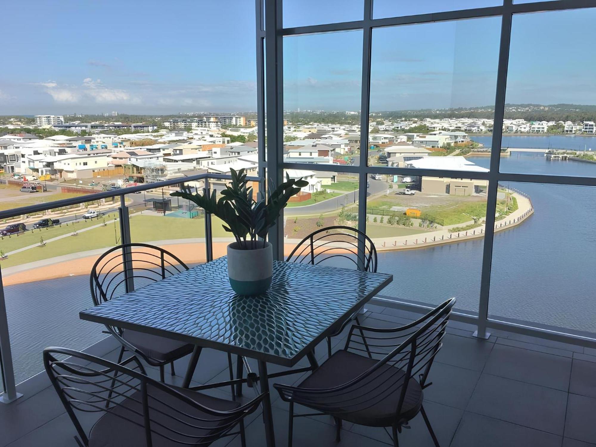 Hotel Salt At Oceanside à Kawana Waters Extérieur photo