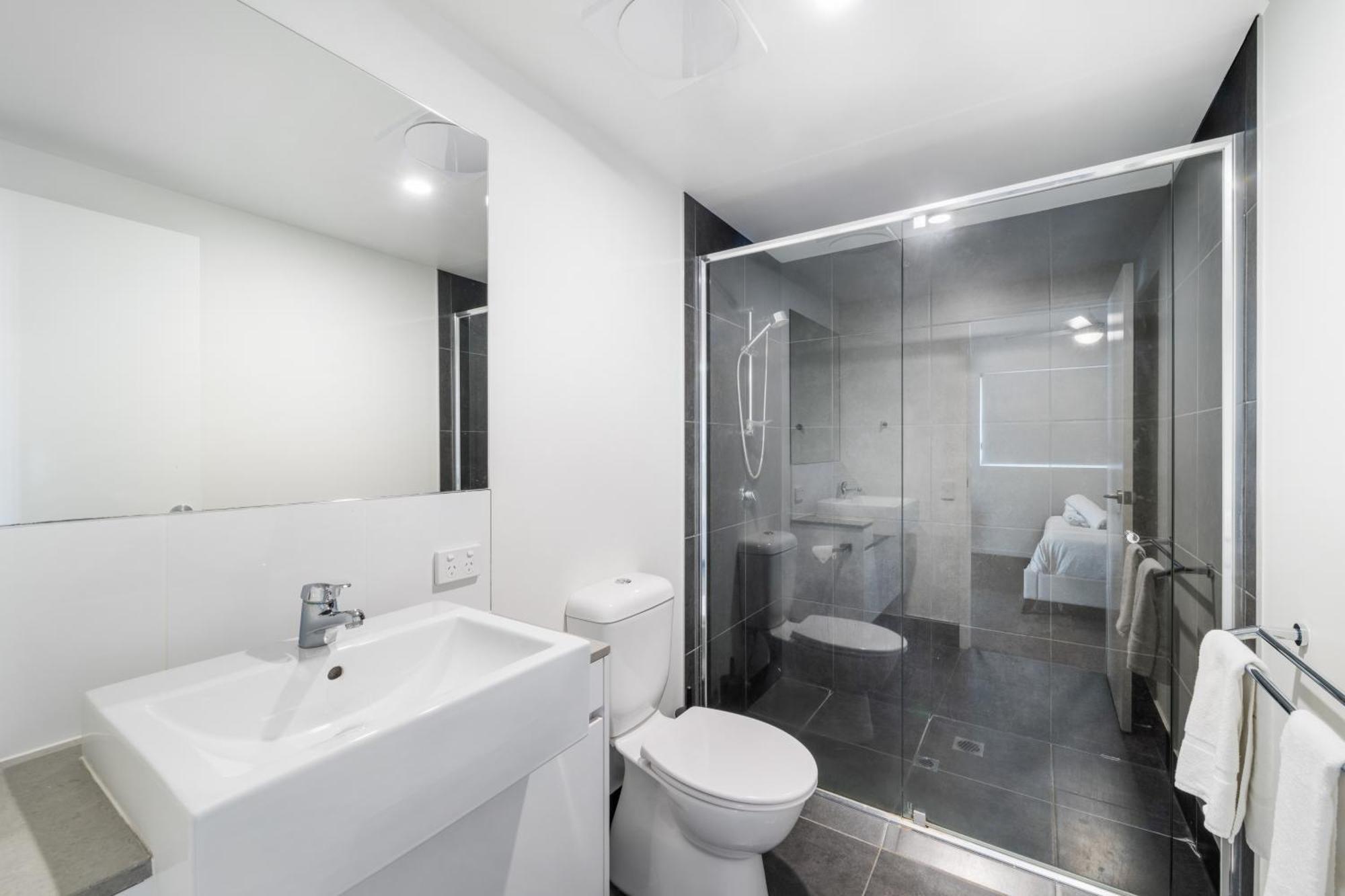 Hotel Salt At Oceanside à Kawana Waters Extérieur photo